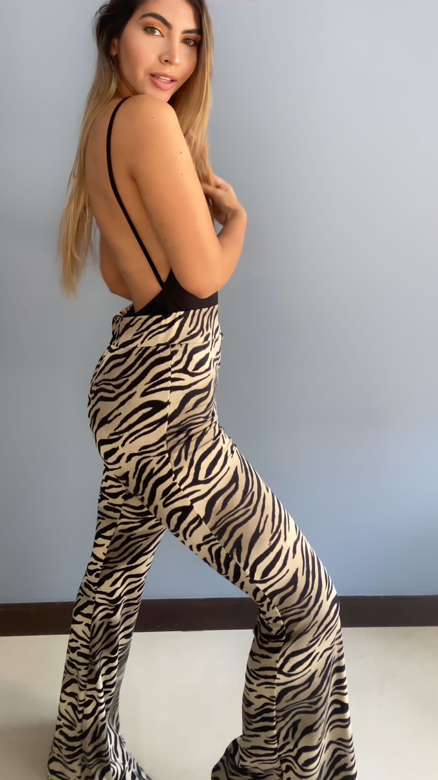 Pantalón bota campana print